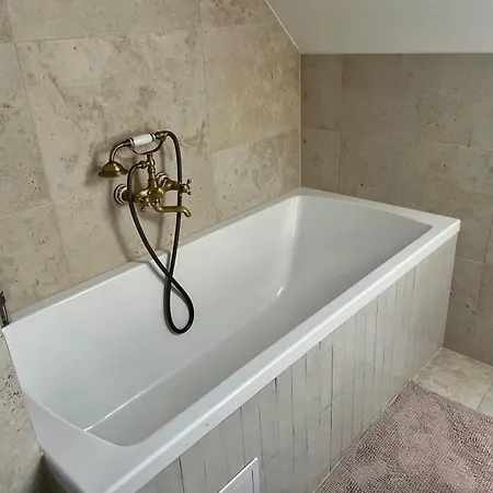 Lägenhet Panorama Vine House *